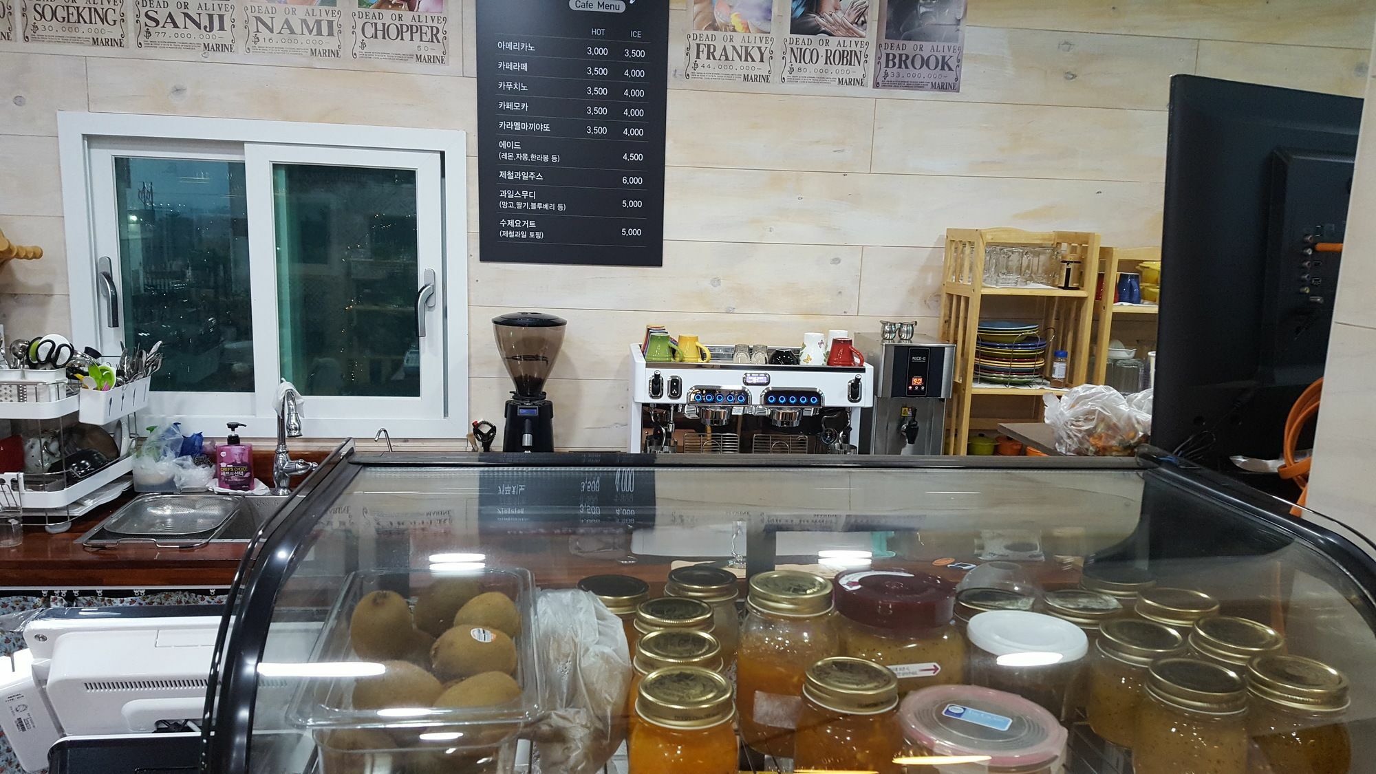 Wind Jeju Cafe & Pension Seogwipo-stad Buitenkant foto