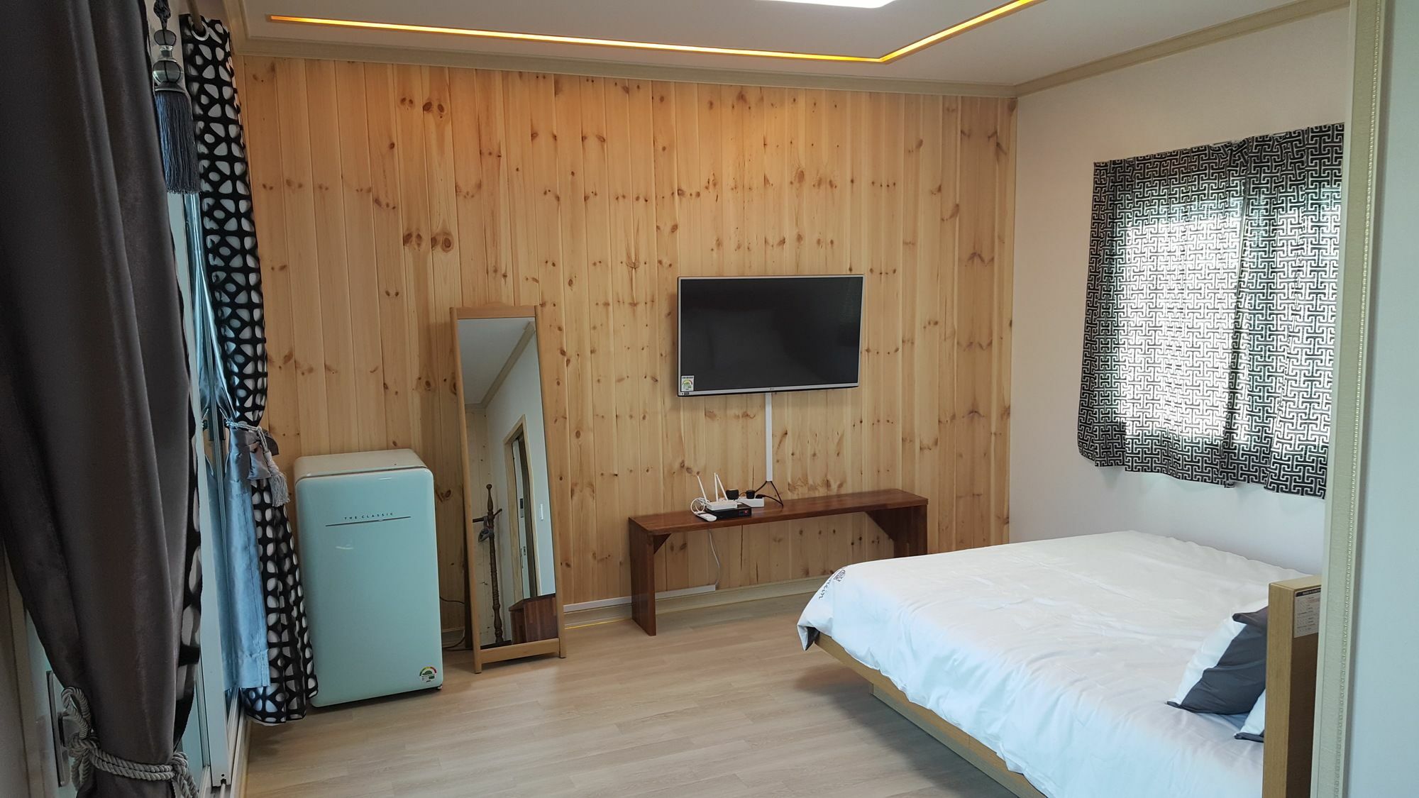 Wind Jeju Cafe & Pension Seogwipo-stad Buitenkant foto
